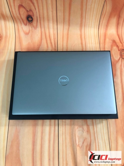 Dell Precision 5560