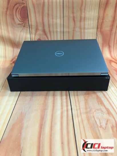 Dell Precision 5560
