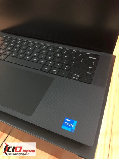 Dell Precision 5560