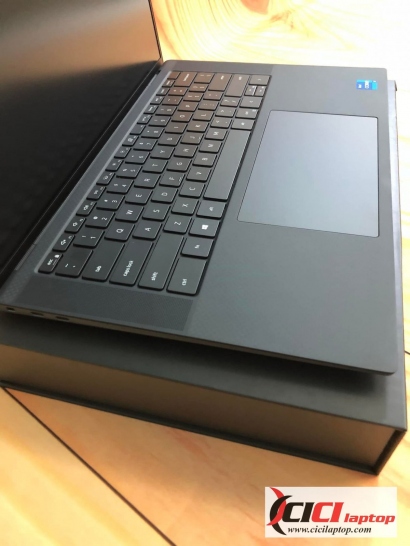 Dell Precision 5560