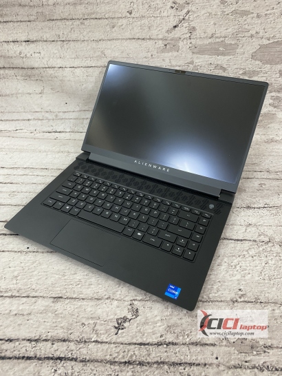 Dell Precision 5560