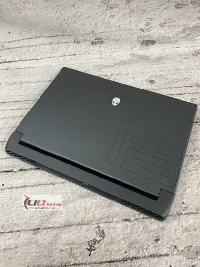 Dell Precision 5560