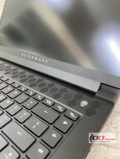 Dell Precision 5560