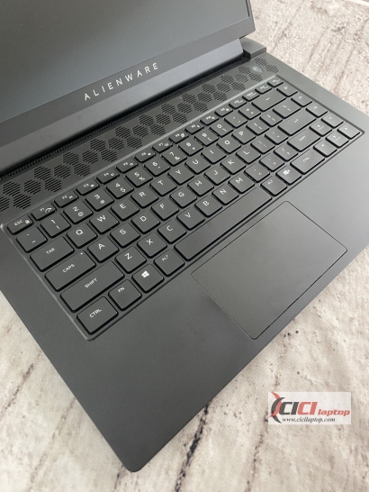 Dell Precision 5560