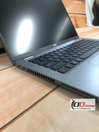 Dell Latitude 7400