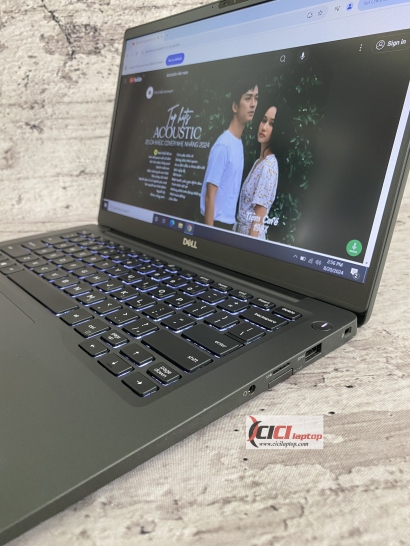 Dell Latitude 7400