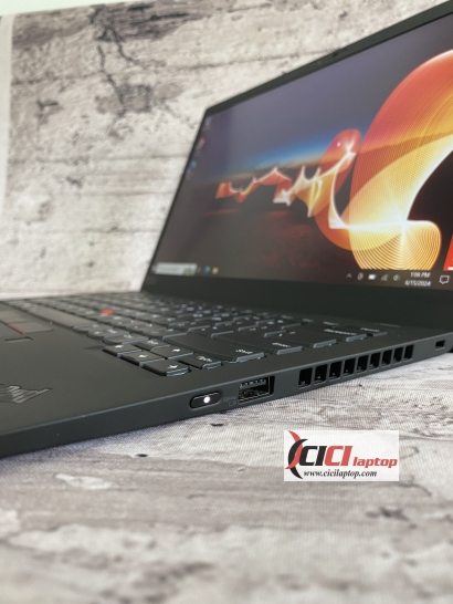 Thinkpad X1 Carbon Gen 7